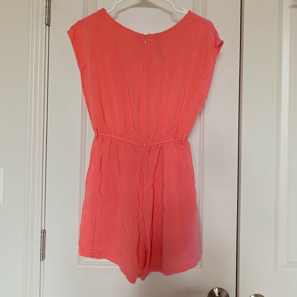 Coral Sleeveless Romper - Picture 2 of 2